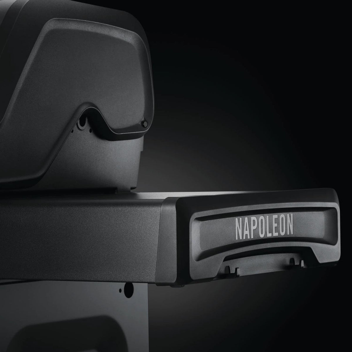 Napoleon Phantom Rogue SE 425 Propane Gas Grill – view 6